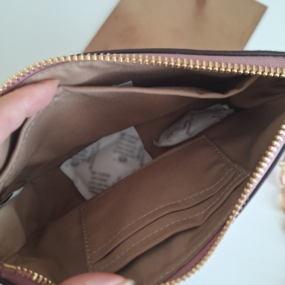 🩷 COACH NOLITA 19  WITH STRIPE HEART MOTIF + Heart Chain - Picture 5 of 6